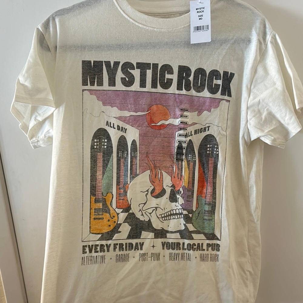 Mystic Rock Graphic Tee - Cream